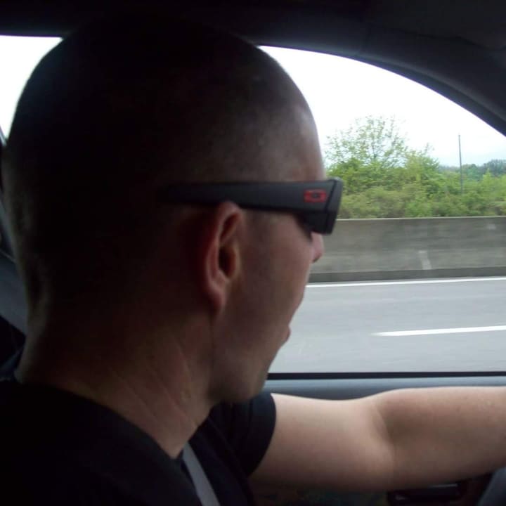 Profil von Sikhou