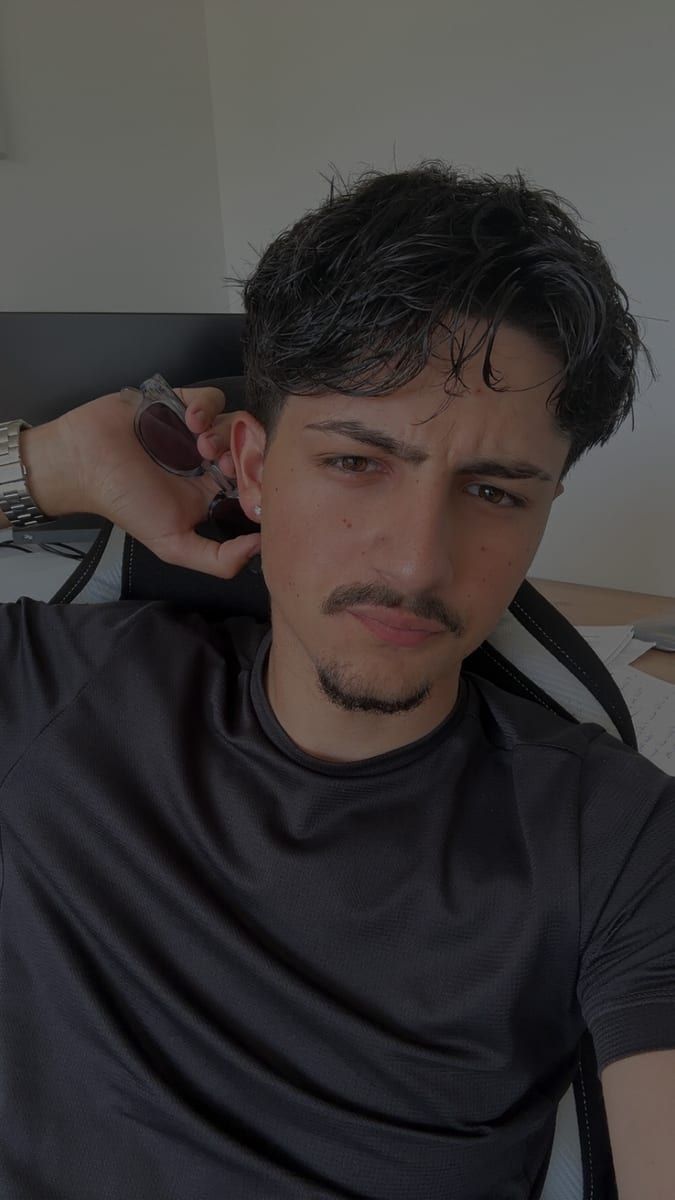 Profil von Sharujan